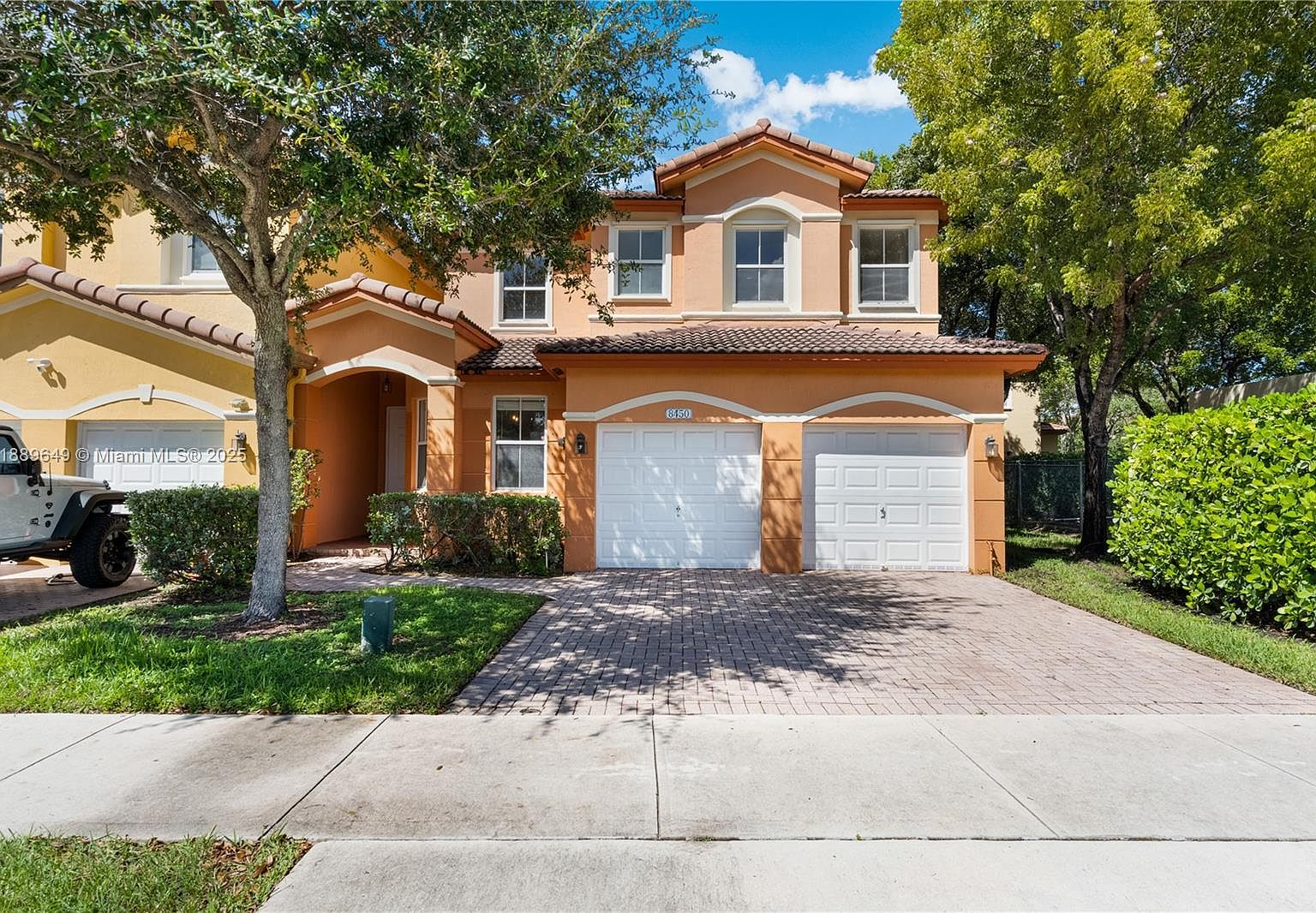 8450 NW 113th Psge, Doral, FL 33178 | MLS #A11889649 | Zillow