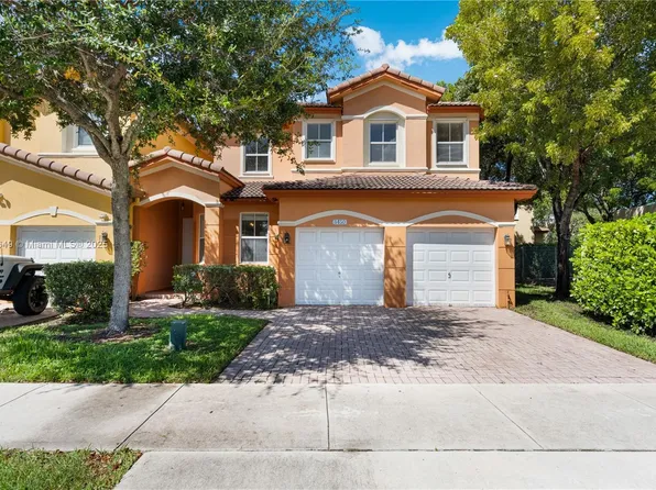 8450 NW 113th Psge, Doral, FL 33178