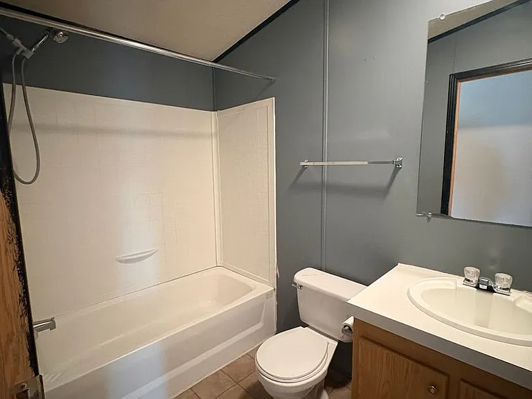 2703 Olivine St — Photo 11
