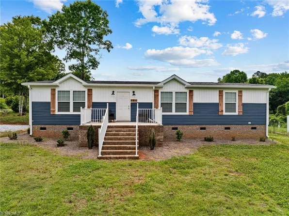 7911 Lassiter Mill Rd, Troy, NC 27371
