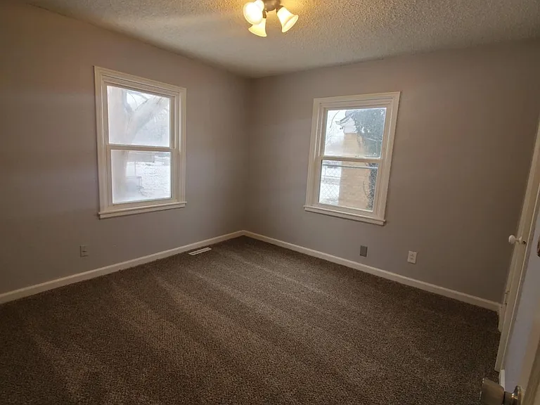 803 S Topeka Ave — Photo 26