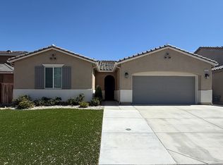 3918 Westbrook Ave, Rosamond, CA 93560