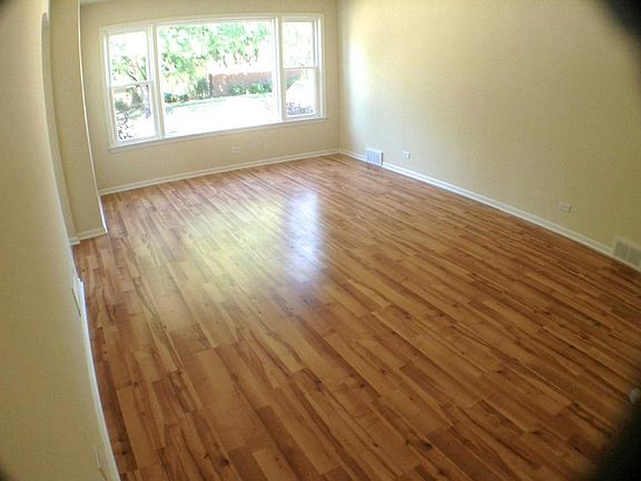 4th image of 9371 S Country Club Dr