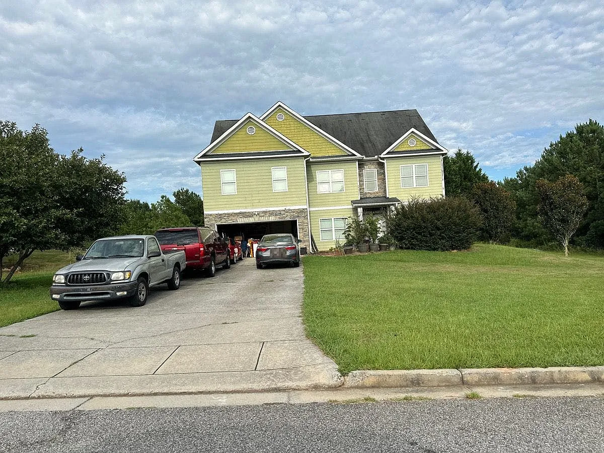 115 Gadson Dr photo 1