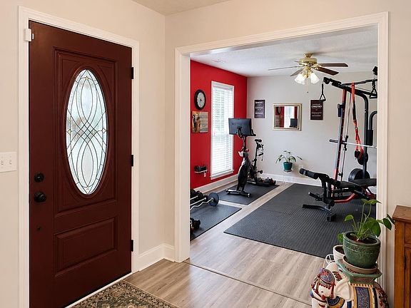 3rd image of 206 Jasmine Way
