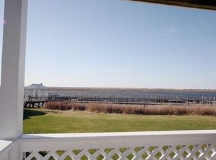 2007 East Dr, Ventnor, NJ 08406