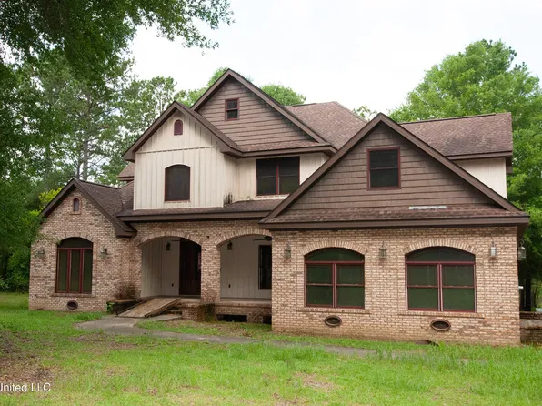 203 Luther Davis Rd, Lucedale, MS 39452