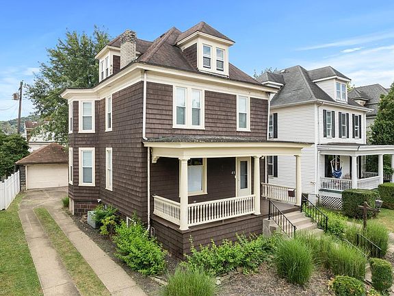 2nd image of 41 Acosta Avenue