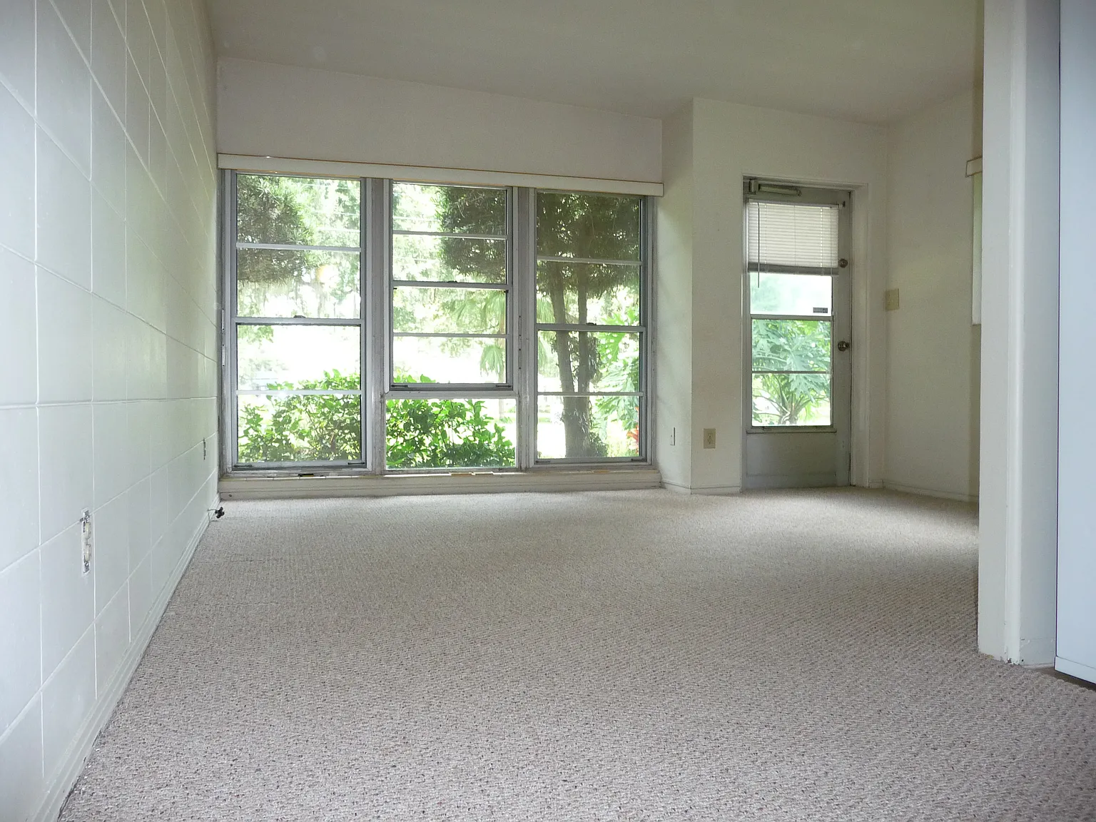 2 bed, 700 sqft, $1,800 — Photo 4