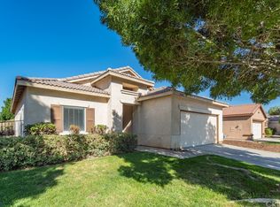 43903 Gingham Ave, Lancaster, CA 93535