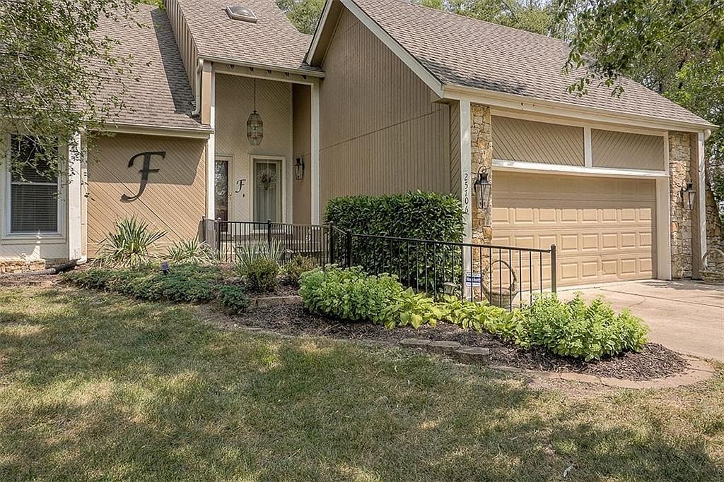 25706 NE Colbern Rd, Lees Summit, MO 64086 Zillow