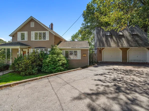 87 New Bond St, Worcester, MA 01606