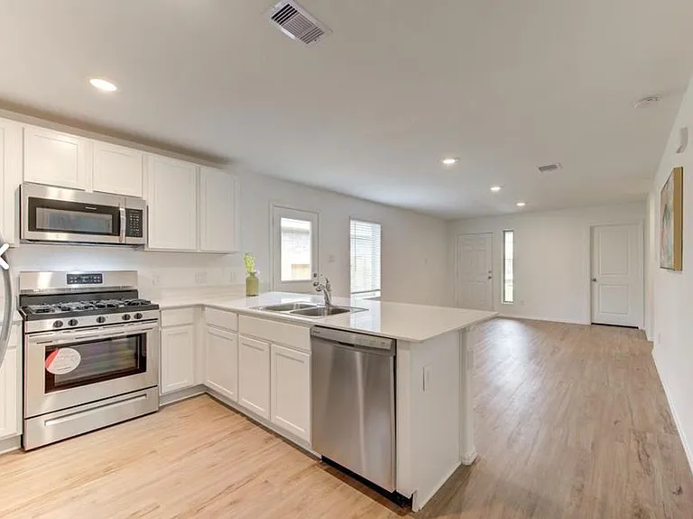 27014 Jasmine Breeze Dr — Photo 11