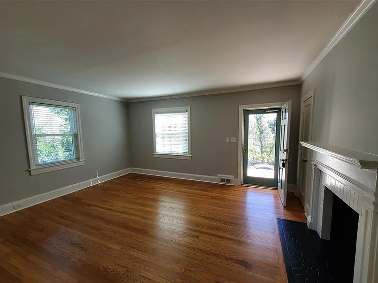 516 Kirby St #A — Photo 2