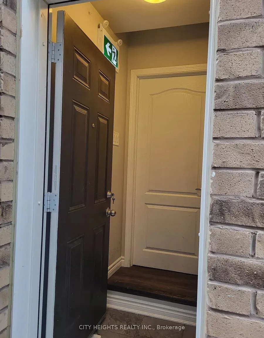 2 bed, $1,750 — Photo 3