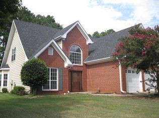 224 Fairbrook Ln, Stockbridge, GA 30281