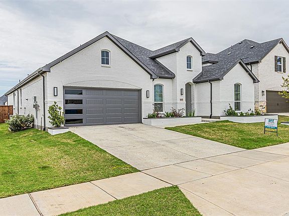 2nd image of 2616 Cedar Ridge Rd