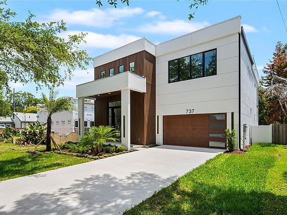 2nd image of 737 N SUMMERLIN AVENUE