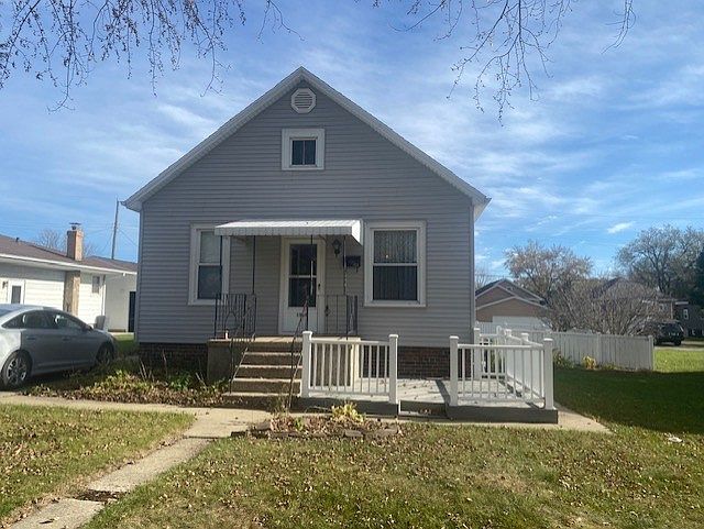 1st image of 1564 N Joliet St