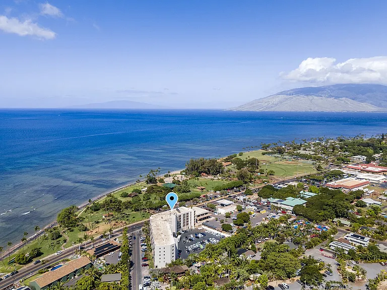 S Kihei Rd — Photo 46