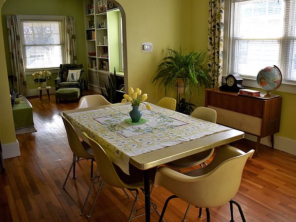 5th image of 475 Julia St NE