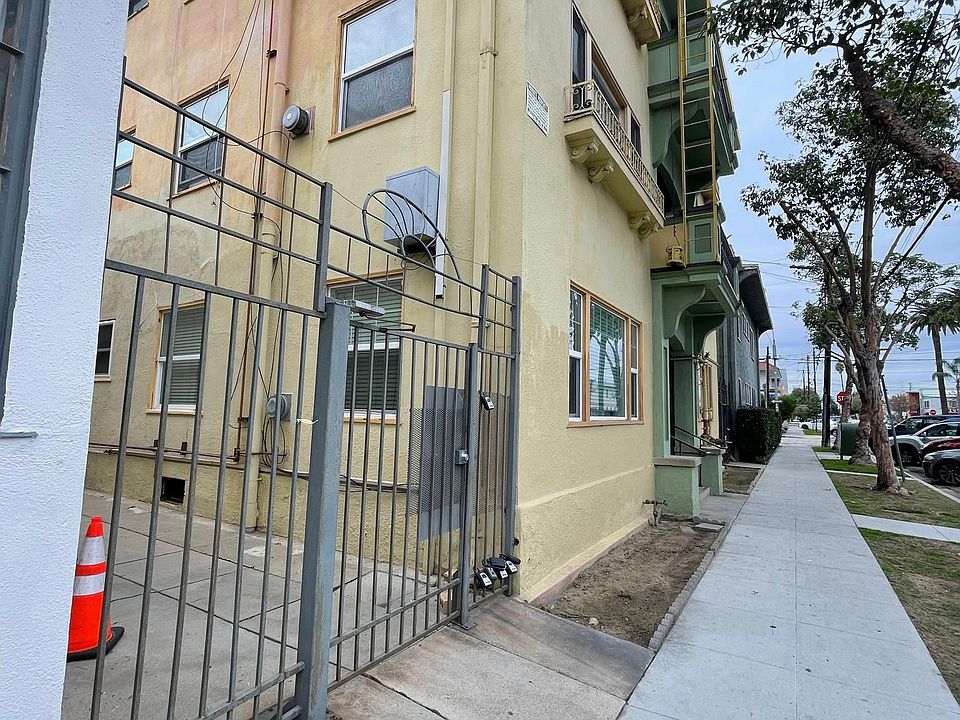 1st image of 135 Bonito Ave APT 6