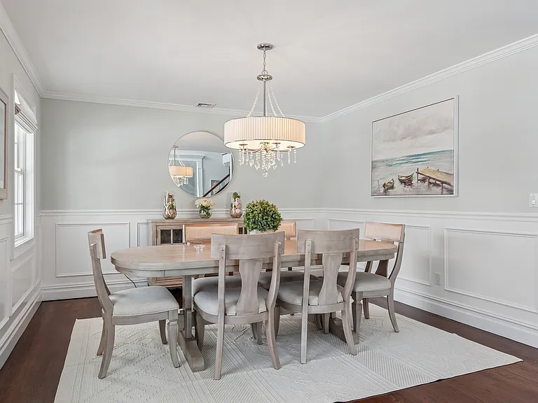 47 Bathing Beach Rd — Photo 8