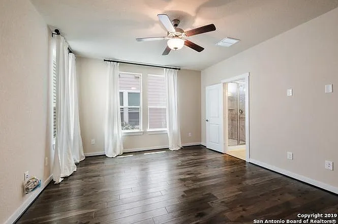 3839 Harry Wurzbach Rd #22 — Photo 10
