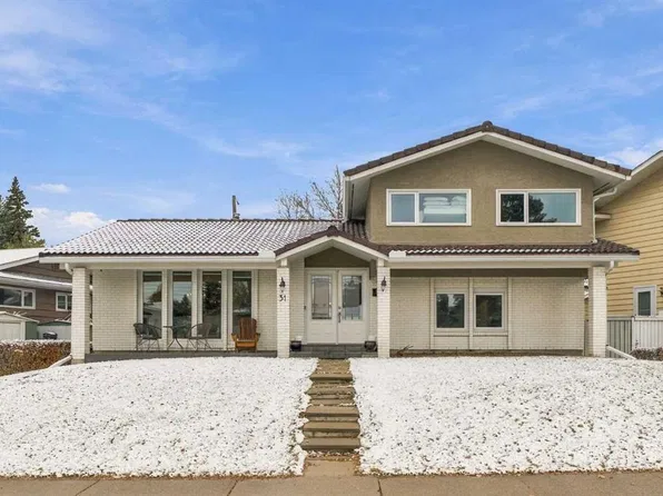 31 Lake Linnet Close SE, Calgary, AB T2J 2H9