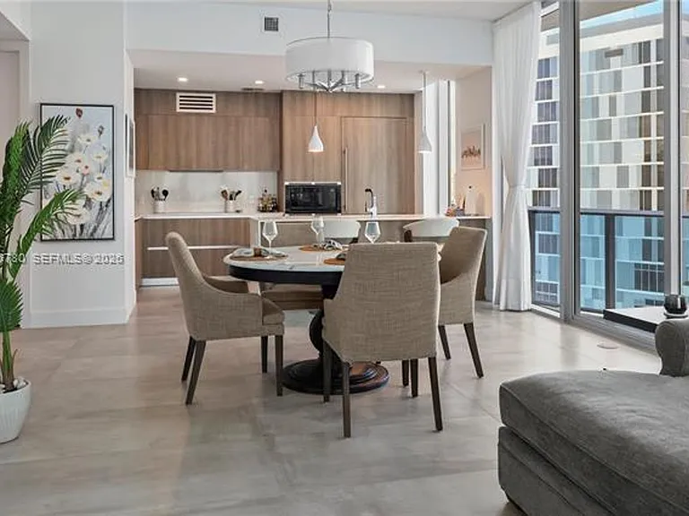 17550 Collins Ave #CU-1205 — Photo 15
