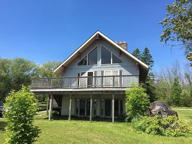 1st image of 9869 Rosemary Ln