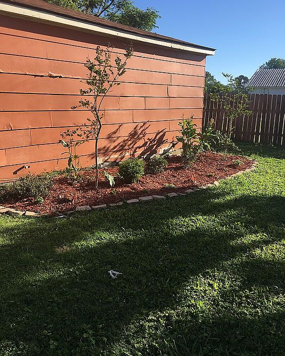 2nd image of 7401 Dartmoor Dr