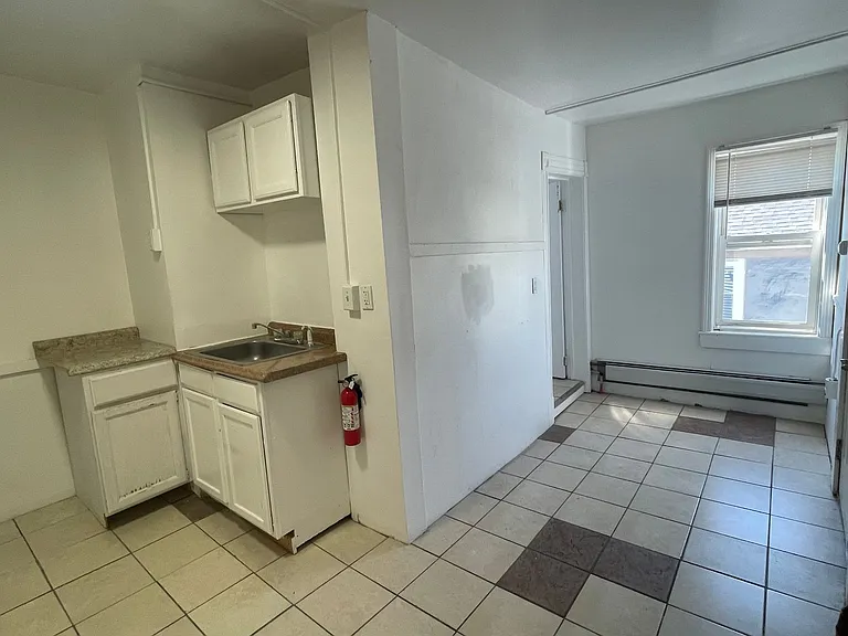 456 Fenn St #3 — Photo 9