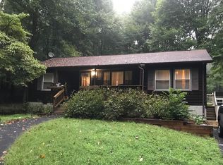 11805 Carol Ave, Manassas, VA 20112