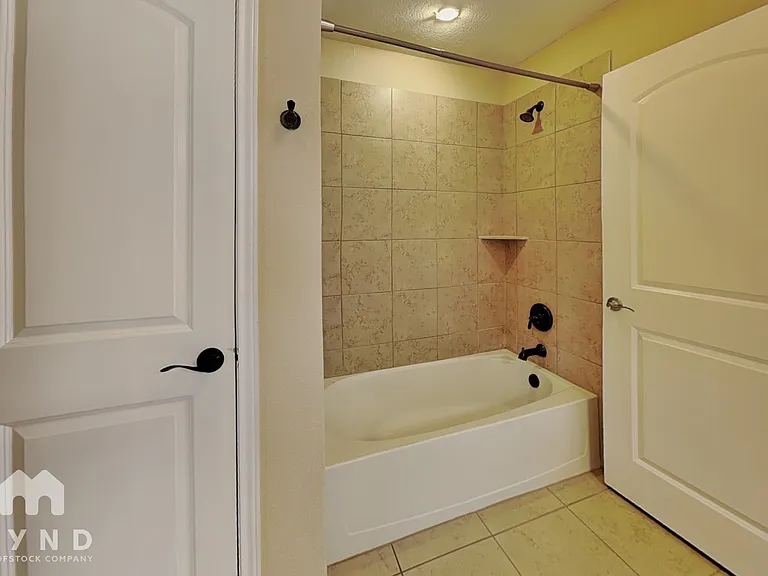 1680 Amy Dr — Photo 10