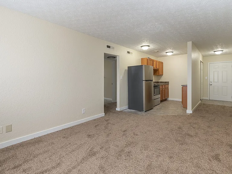2308 Wayne Ave #11 — Photo 14