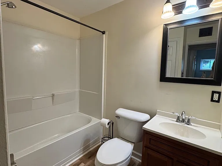 117 Berry St #3 — Photo 10