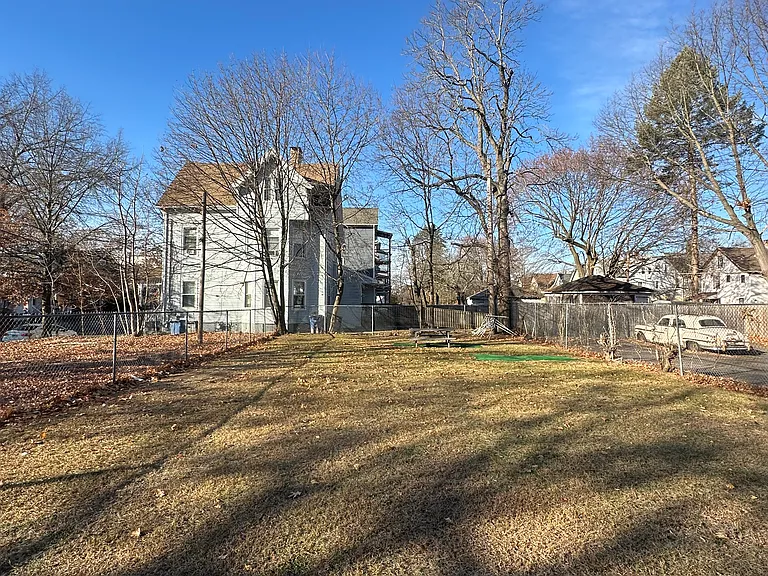 624 Dixwell Ave #1 — Photo 18