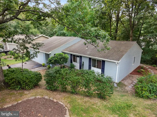 1522 Bal Harbor Ct, Herndon, VA 20170