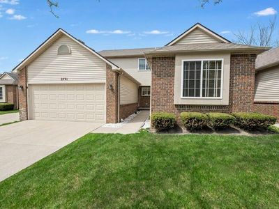 2791 N Moonglow Ct #49, Hartland, MI, 48353