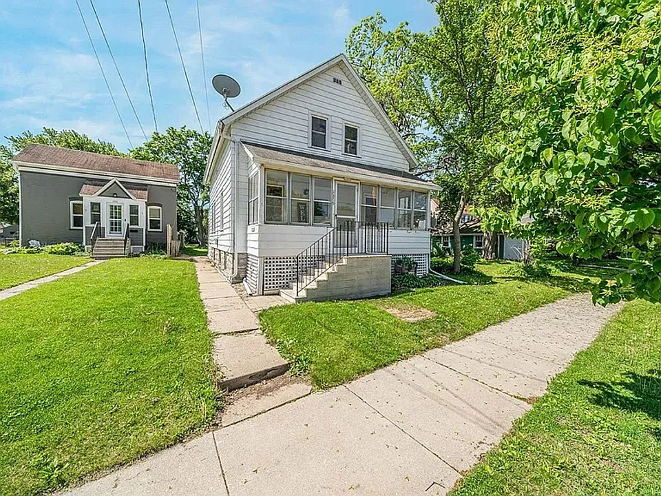 1319 Winnebago Ave