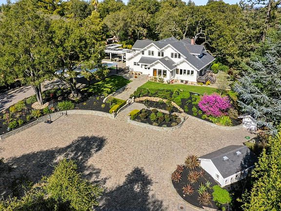 3rd image of 20601 Brookwood Ln