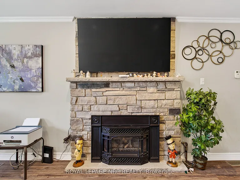 98 Haun Rd — Photo 9