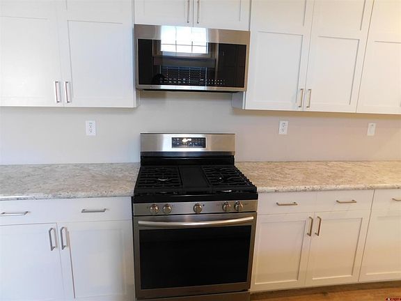 4th image of 275 5th St