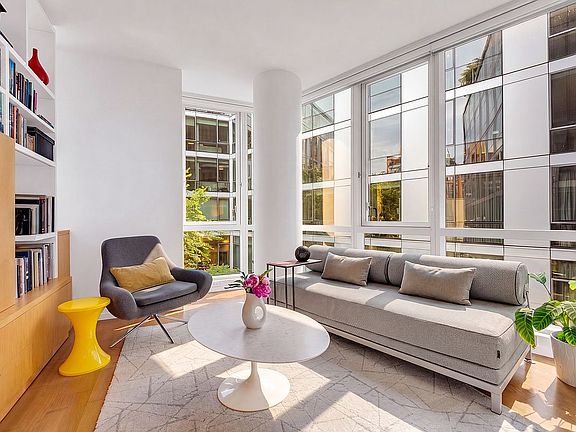 2nd image of 200 Chambers St APT 3T