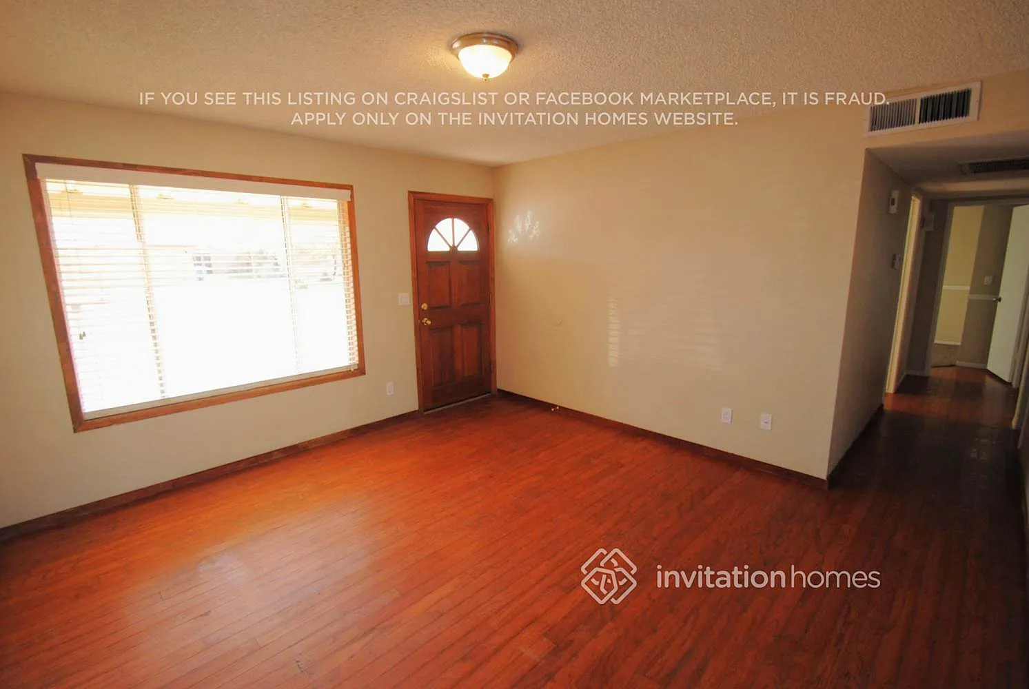902 W Westchester Ave Tempe, AZ 85283 — Photo 2
