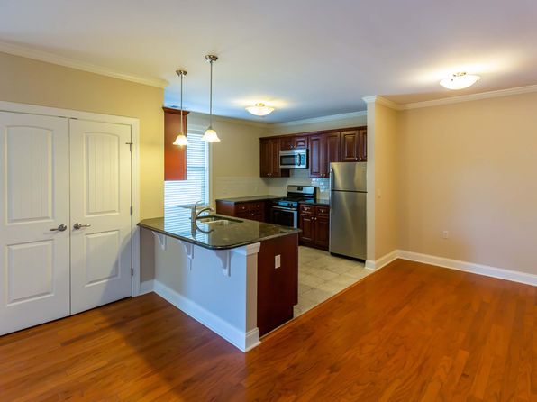 250 South Ave APT 2G