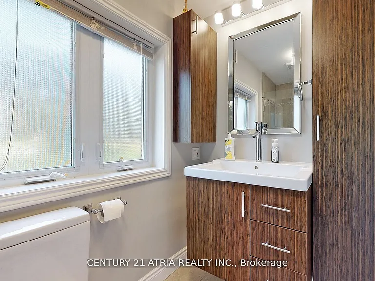 175 Riveredge Dr — Photo 21