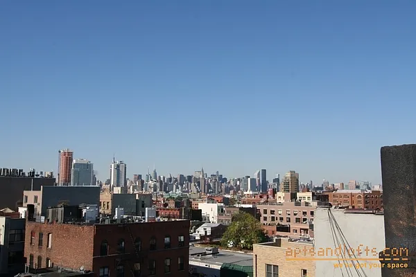 Rented by aptsandlofts.com | media 18