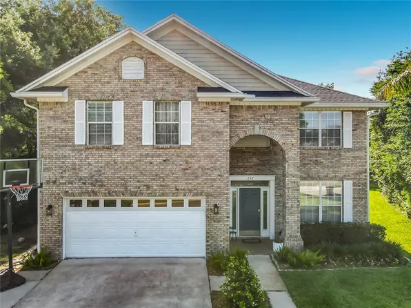 237 Cedarwood Ct, Debary, FL 32713